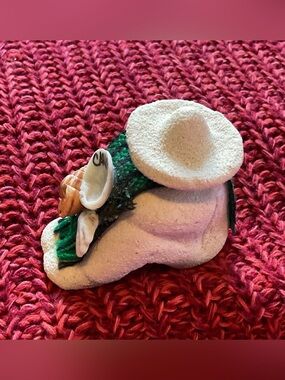 Vintage Sleeping Ceramic Mexican Cancun Figurine Oasis